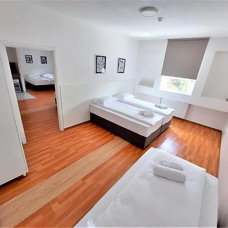 Apartment Orange Business Centar