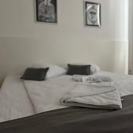 Apartment Orange Business Centar *