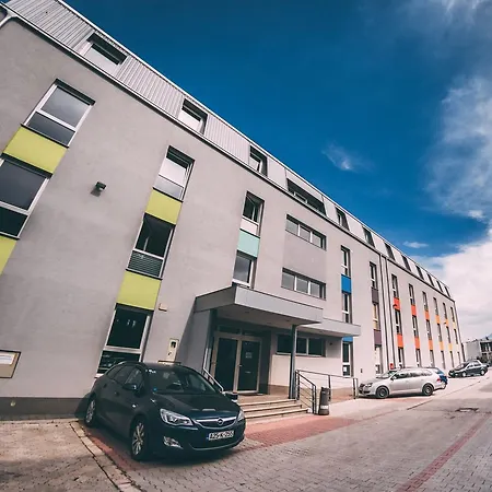 Apartment Orange Business Centar *